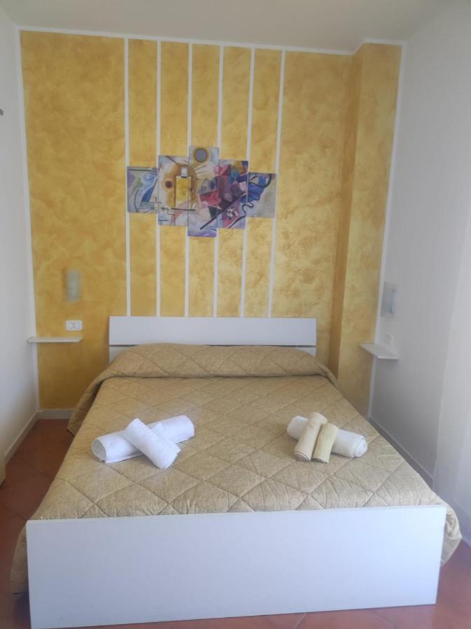 B&B Чефалу Экстерьер фото